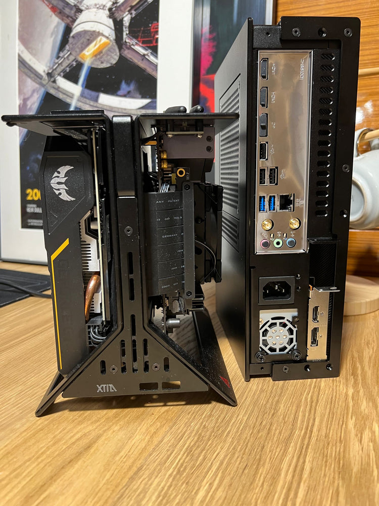 XTIA Slim variable volume computer case