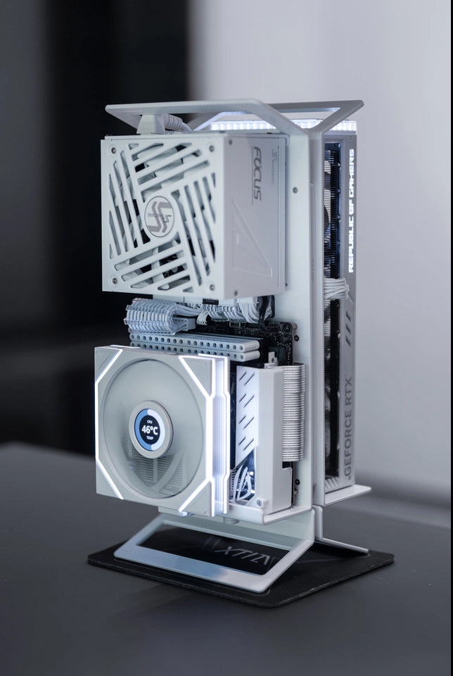 XTIA Xproto-L (V2)  case Open layout  ITX PC frame