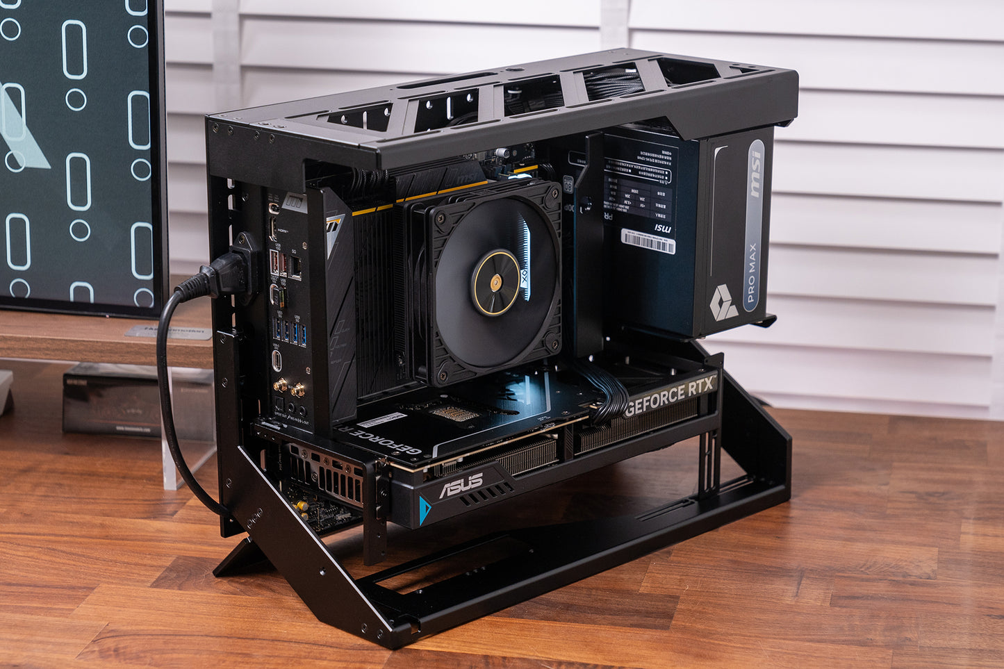 XTIA Xproto-Z MATX  Open Frame