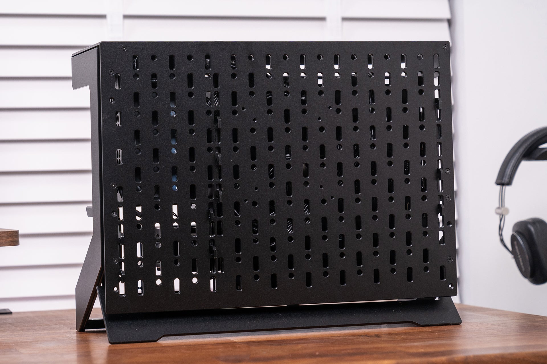 XTIA Xproto-Z MATX Open Frame – XTIA shop