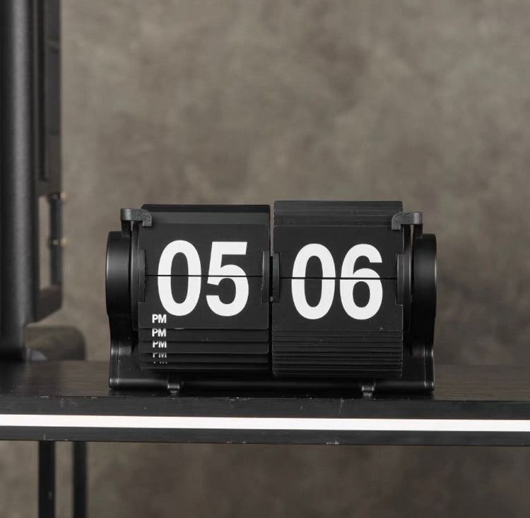 Smart Mechanical Flip Clock (Bluetooth & Auto-Sync)
