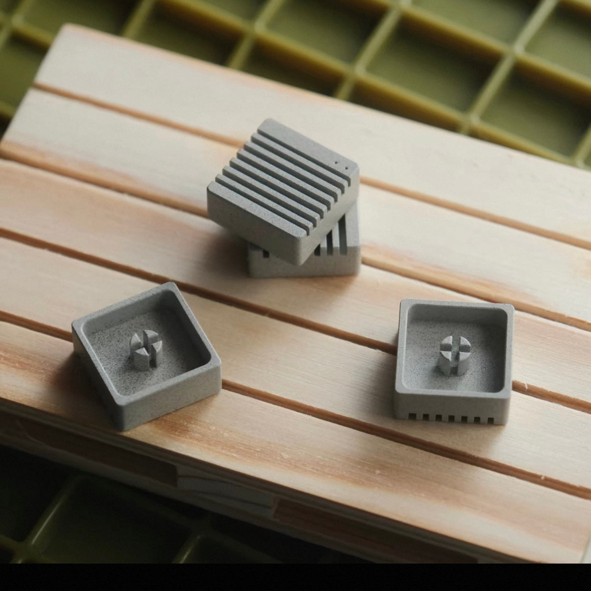 Redcap Retro Minimalist CNC Aluminum Metal Arrow Keycap Set for Mechanical Keyboards
