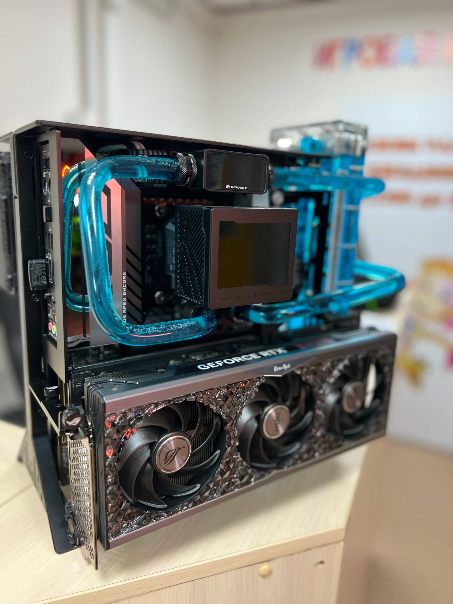 XTIA Xproto-ATX  V2  ATX/MATX open layout pc case