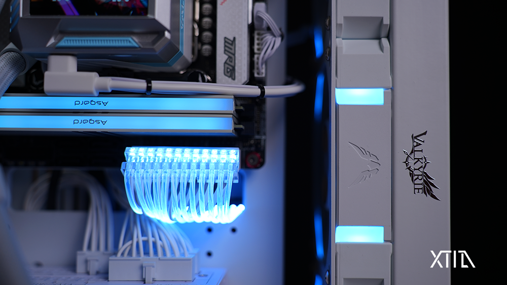 XTIA Xproto-L (V2)  case Open layout  ITX PC frame