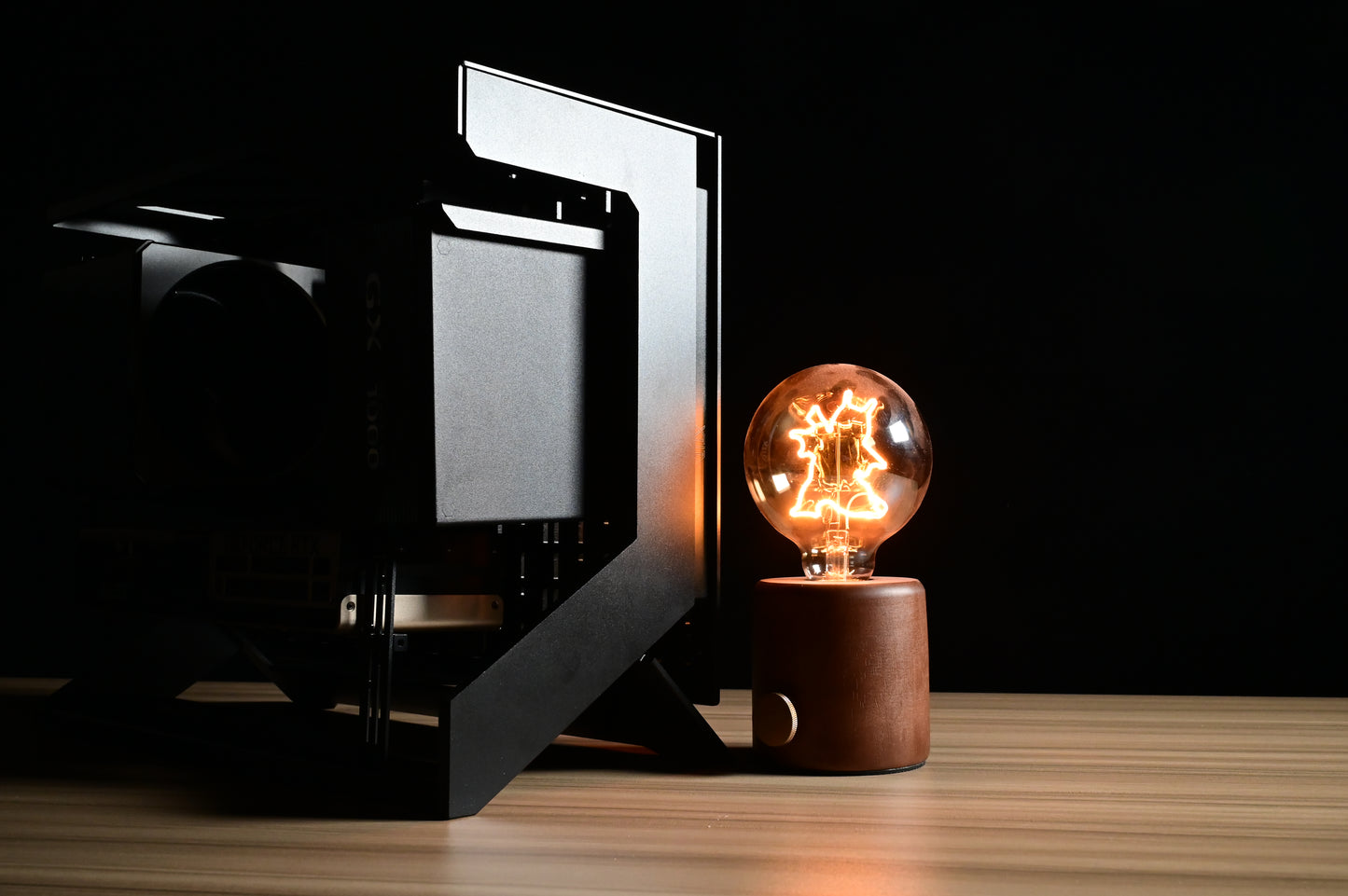 XTIA Xproto-Z MATX  Open Frame