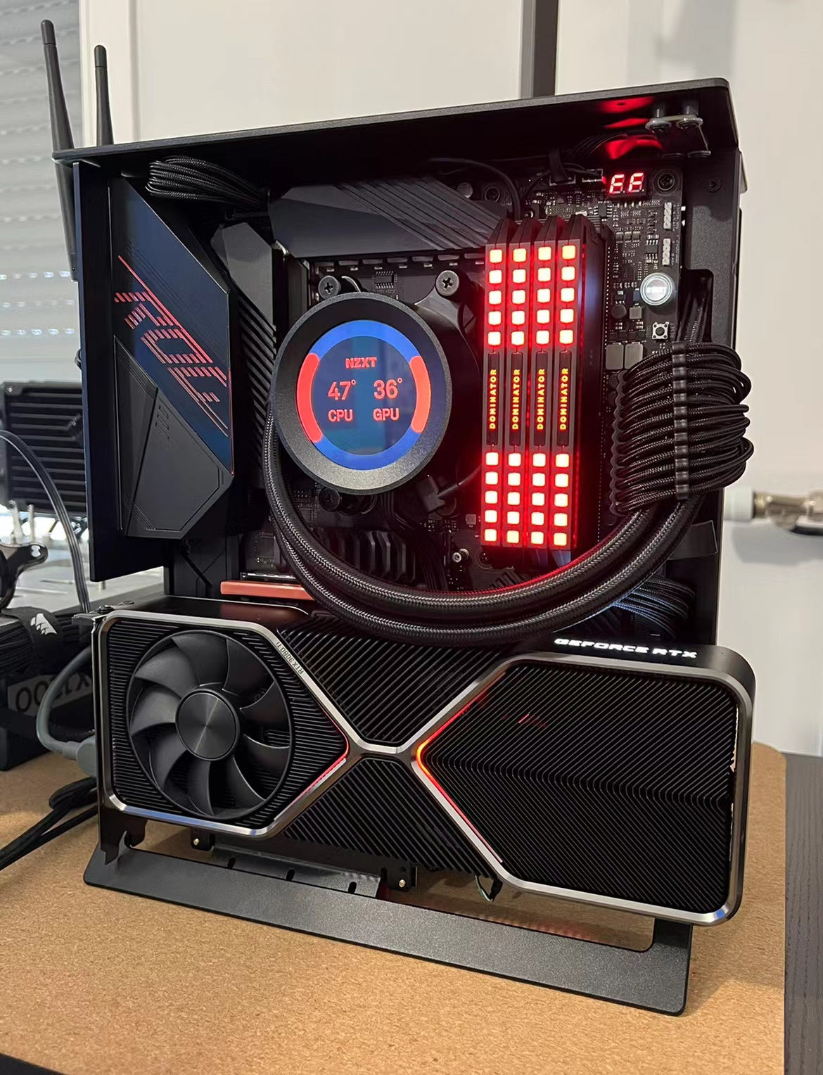 XTIA Xproto-ATX  V2  ATX/MATX open layout pc case